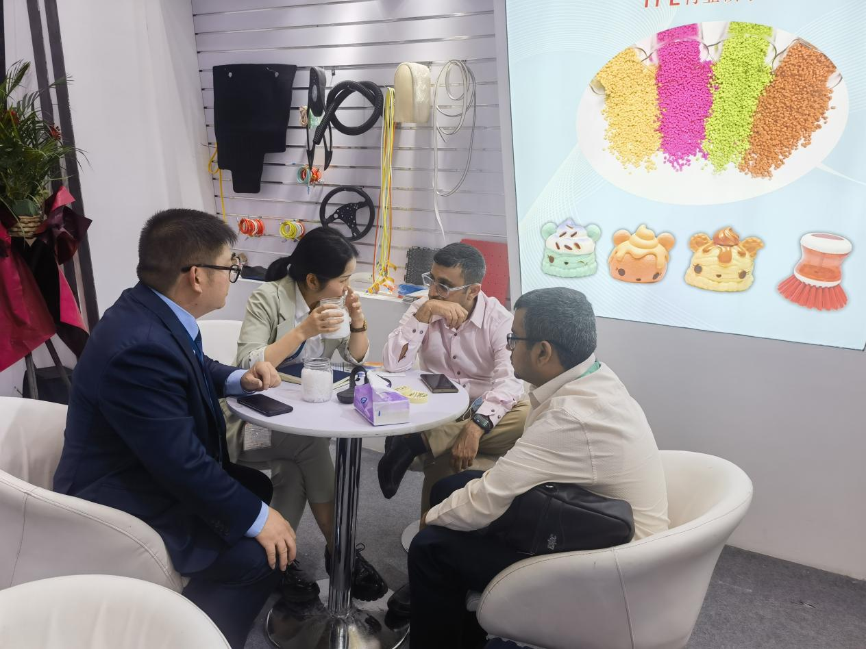 中塑王(乐鱼leyu)亮相2023国际橡塑展 中塑王(乐鱼leyu)亮相2023国际橡塑展